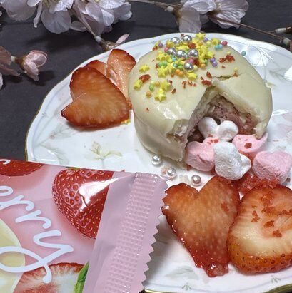 ハートマシュマロあふれるケーキ